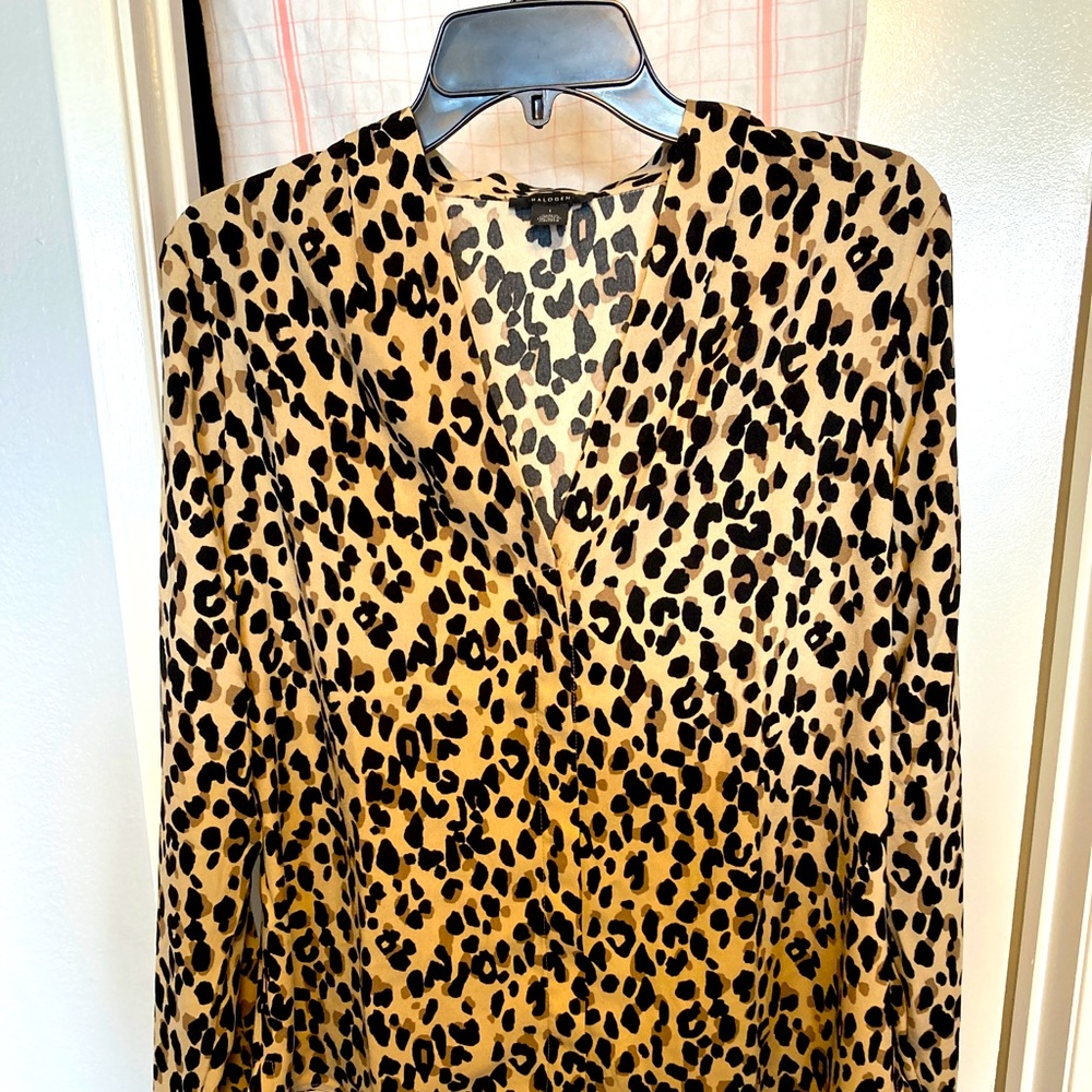 Halogen leopard top.